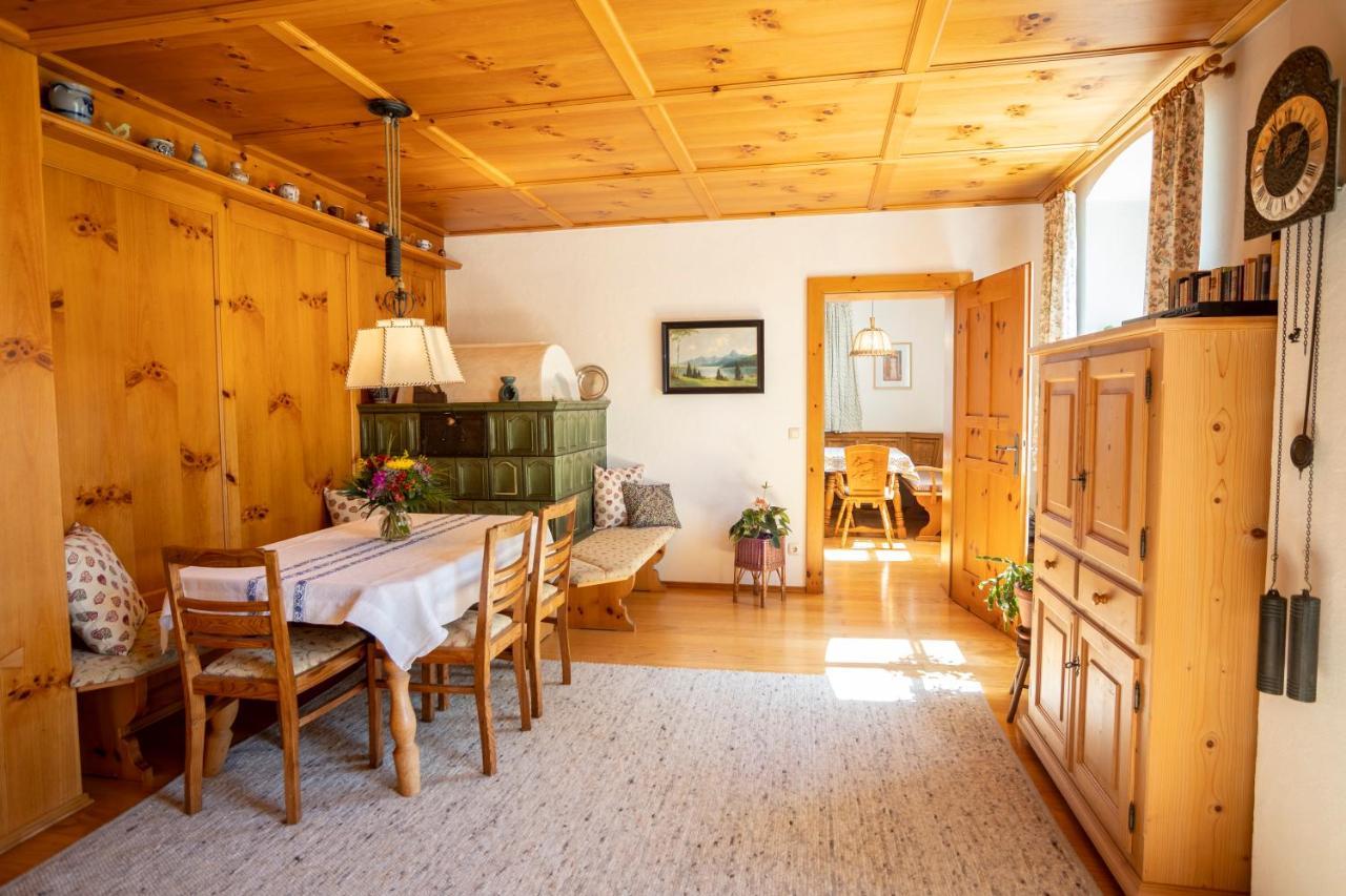 Landhauswohnung Mit Wildromantischem Garten Füssen المظهر الخارجي الصورة