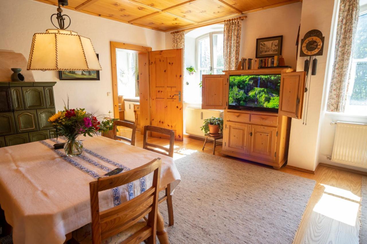 Landhauswohnung Mit Wildromantischem Garten Füssen المظهر الخارجي الصورة