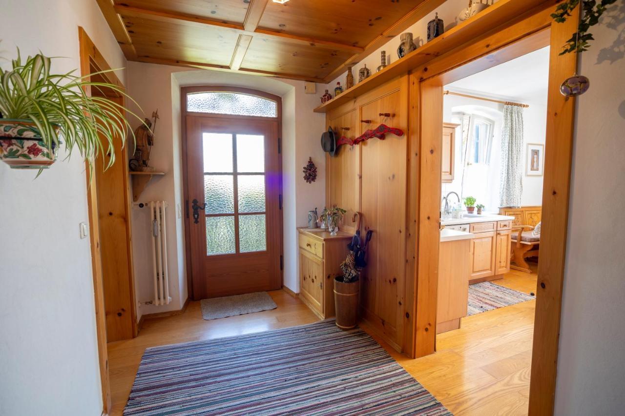 Landhauswohnung Mit Wildromantischem Garten Füssen المظهر الخارجي الصورة